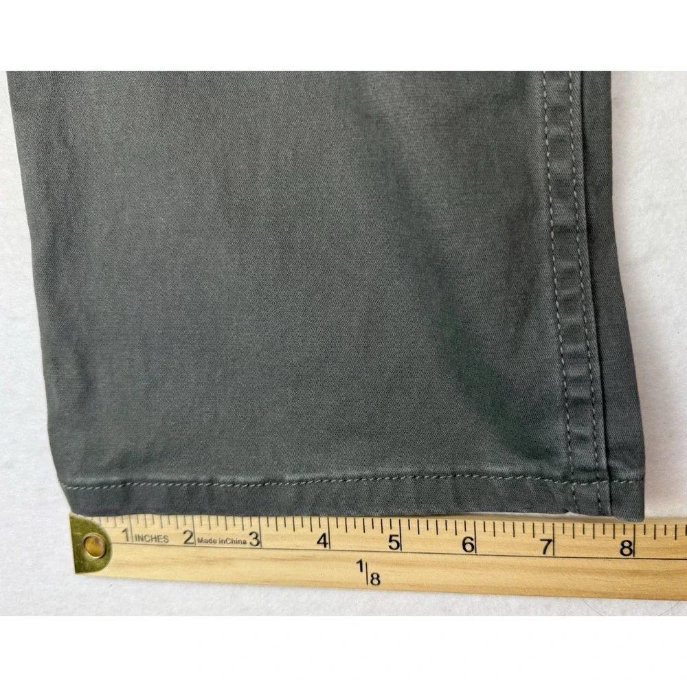 NWT Wrangler Mens Chino Pants Jeans Cotton Blend Straight Fit Olive Green 32x32